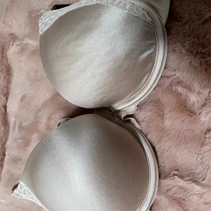 MaidenForm Gray 34B Bra
